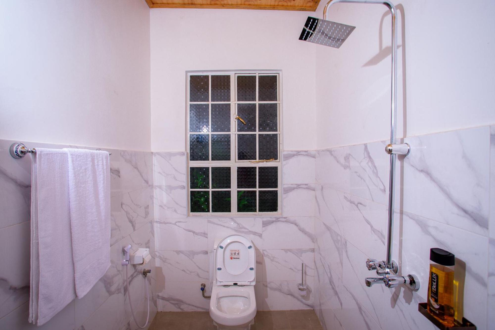 Royal Homestay Moshi Luaran gambar
